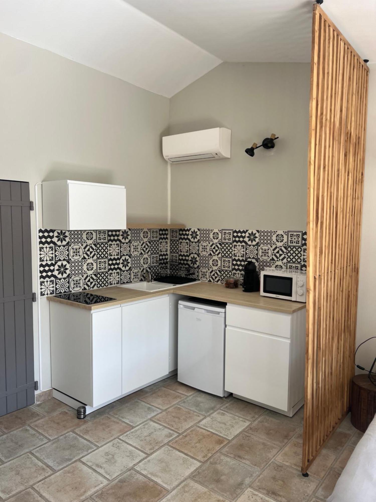 Gite La Maison Dans L'Olivette Oraison Εξωτερικό φωτογραφία